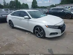 1HGCV2F32JA048687 2018 HONDA ACCORD