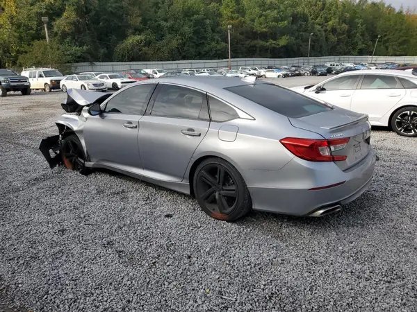 1HGCV2F32JA049435 2018 HONDA ACCORD - Image 2