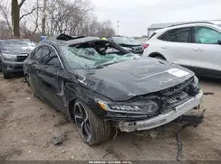 1HGCV2F32JA051721 2018 HONDA ACCORD