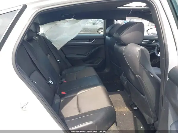 1HGCV2F32JA052691 2018 HONDA ACCORD - Image 8
