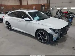 1HGCV2F32KA034838 2019 HONDA ACCORD