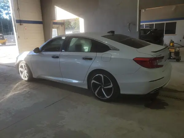 1HGCV2F32MA020067 2021 HONDA ACCORD - Image 2