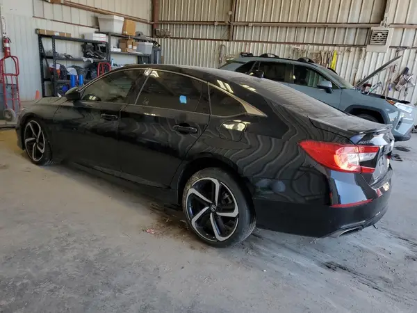 1HGCV2F32NA010401 2022 HONDA ACCORD - Image 2