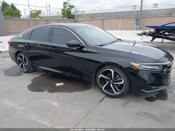 1HGCV2F32NA017395 2022 HONDA ACCORD - Image 1