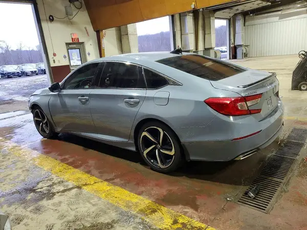 1HGCV2F32NA021754 2022 HONDA ACCORD - Image 2