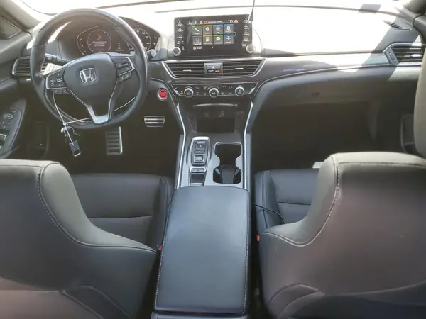 1HGCV2F33JA007713 2018 HONDA ACCORD - Image 8