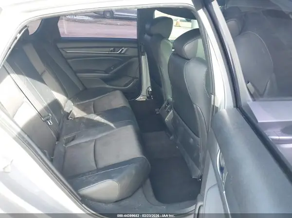 1HGCV2F33JA009249 2018 HONDA ACCORD - Image 8