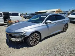 1HGCV2F33JA013835 2018 HONDA ACCORD