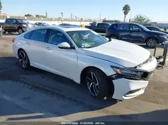 1HGCV2F33JA019862 2018 HONDA ACCORD