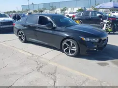 1HGCV2F33JA019974 2018 HONDA ACCORD