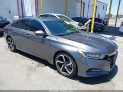 1HGCV2F33JA023149 2018 HONDA ACCORD
