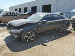 1HGCV2F33JA025466 2018 HONDA ACCORD