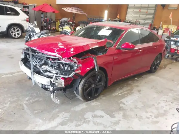 1HGCV2F33JA033499 2018 HONDA ACCORD - Image 2