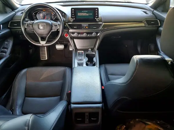 1HGCV2F33JA038217 2018 HONDA ACCORD - Image 8