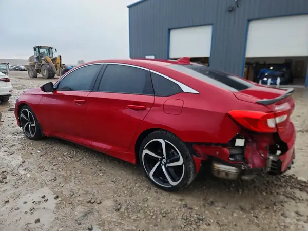 1HGCV2F33JA042378 2018 HONDA ACCORD - Image 2