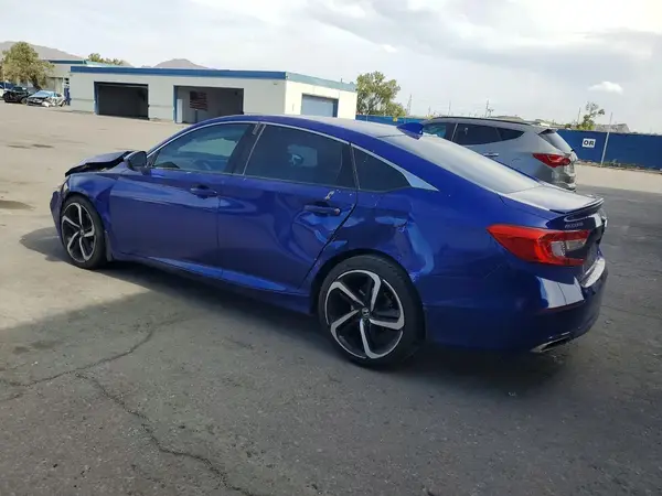 1HGCV2F33JA042719 2018 HONDA ACCORD - Image 2