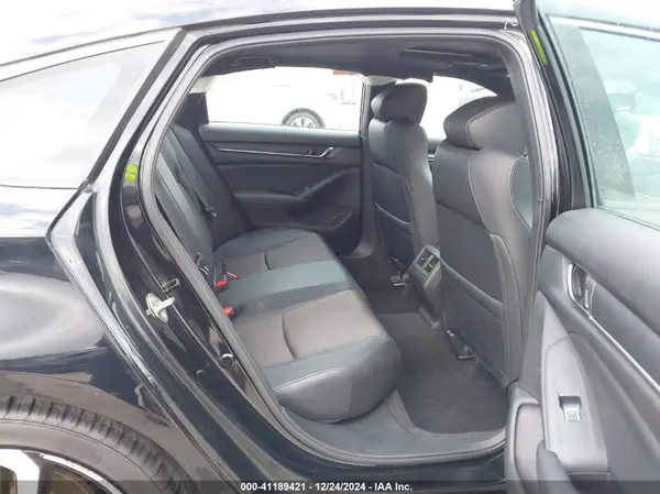 1HGCV2F33JA046379 2018 HONDA ACCORD - Image 8