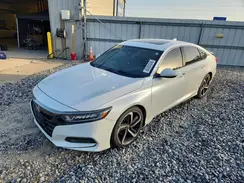1HGCV2F33JA047998 2018 HONDA ACCORD