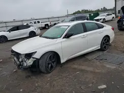 1HGCV2F33JA048942 2018 HONDA ACCORD