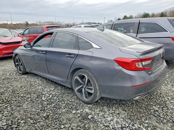 1HGCV2F33JA050352 2018 HONDA ACCORD - Image 2