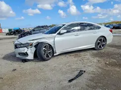 1HGCV2F33JA053669 2018 HONDA ACCORD