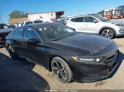 1HGCV2F33JA054482 2018 HONDA ACCORD