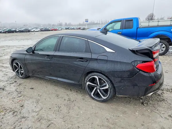 1HGCV2F33KA000620 2019 HONDA ACCORD - Image 2