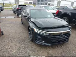 1HGCV2F33KA005929 2019 HONDA ACCORD