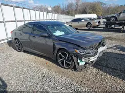 1HGCV2F33KA013772 2019 HONDA ACCORD