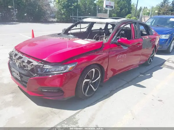 1HGCV2F33KA014193 2019 HONDA ACCORD - Image 2