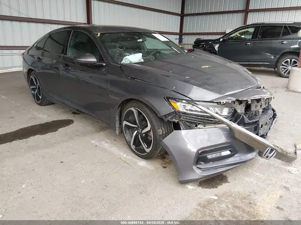 1HGCV2F33KA033794 2019 HONDA ACCORD - Image 1