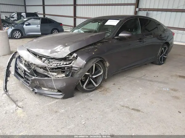 1HGCV2F33KA033794 2019 HONDA ACCORD - Image 2
