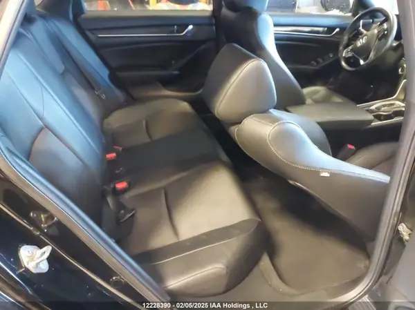 1HGCV2F33KA800950 2019 HONDA ACCORD - Image 8