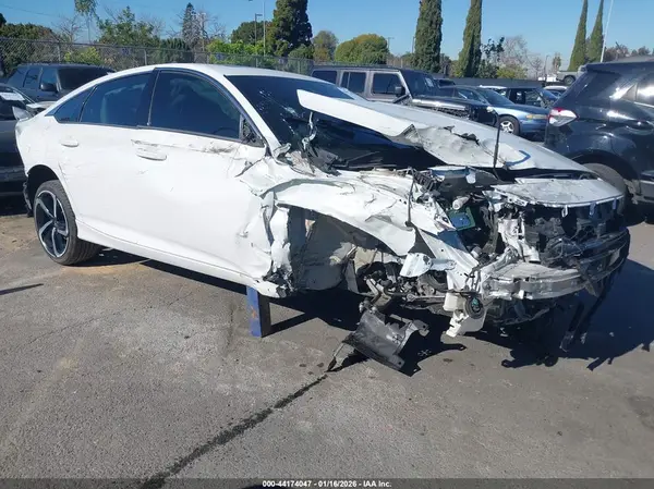 1HGCV2F33LA016575 2020 HONDA ACCORD - Image 1
