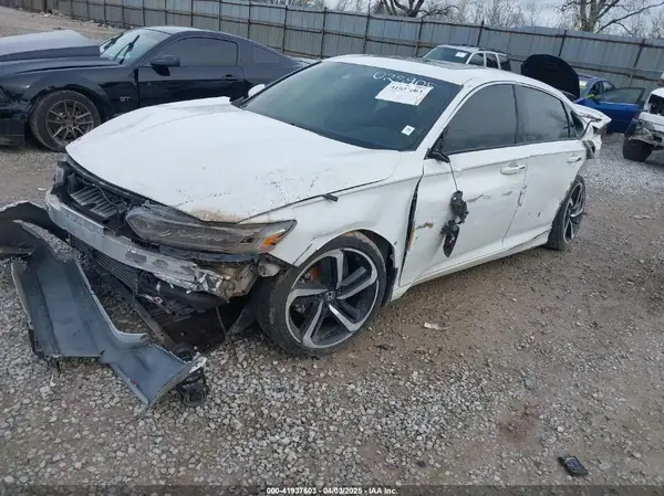 1HGCV2F33LA028905 2020 HONDA ACCORD - Image 2
