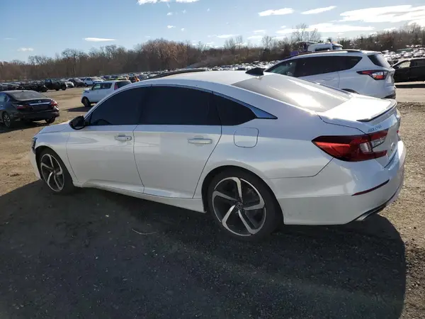 1HGCV2F33NA010018 2022 HONDA ACCORD - Image 2