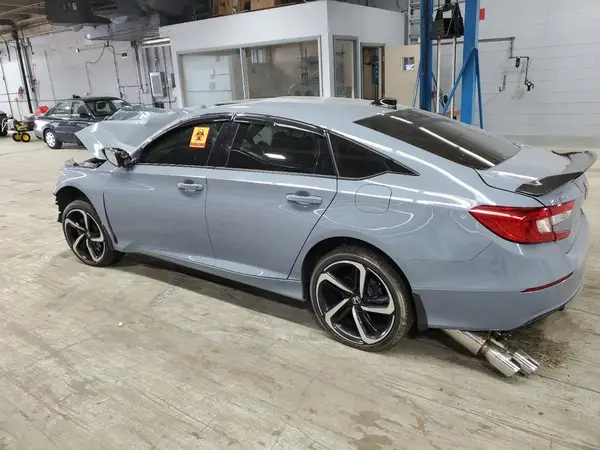 1HGCV2F33NA018846 2022 HONDA ACCORD - Image 2