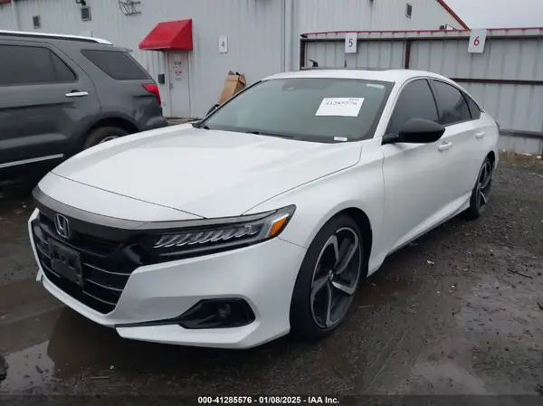 1HGCV2F33NAD03498 2022 HONDA ACCORD - Image 2