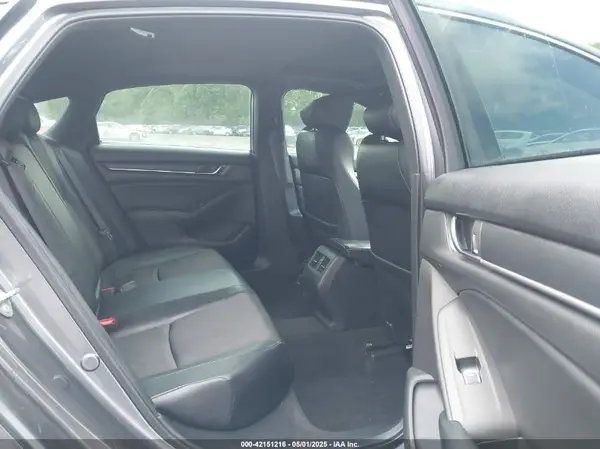 1HGCV2F34JA003296 2018 HONDA ACCORD - Image 8