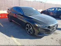 1HGCV2F34JA011902 2018 HONDA ACCORD