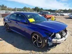 1HGCV2F34JA019918 2018 HONDA ACCORD