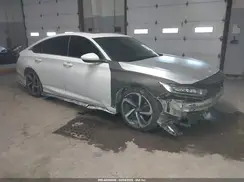1HGCV2F34JA025122 2018 HONDA ACCORD