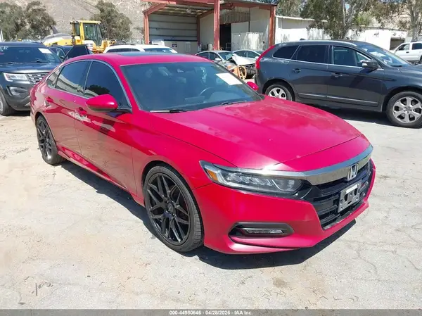 1HGCV2F34JA032491 2018 HONDA ACCORD - Image 1