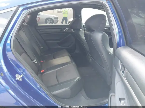 1HGCV2F34JA035200 2018 HONDA ACCORD - Image 8