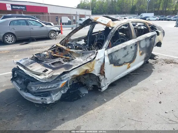 1HGCV2F34JA036282 2018 HONDA ACCORD - Image 2