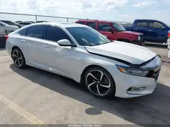 1HGCV2F34JA038761 2018 HONDA ACCORD