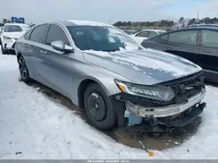 1HGCV2F34JA042583 2018 HONDA ACCORD