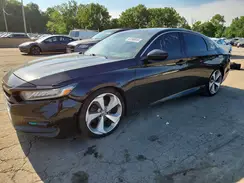 1HGCV2F34JA047282 2018 HONDA ACCORD