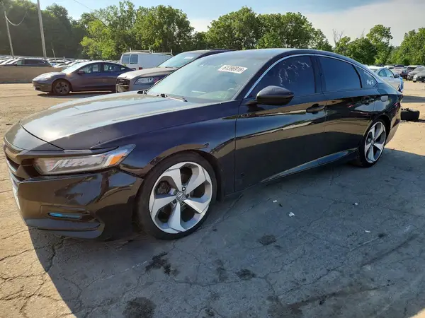 1HGCV2F34JA047282 2018 HONDA ACCORD - Image 1