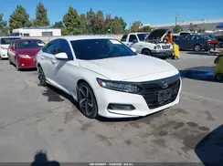1HGCV2F34KA001422 2019 HONDA ACCORD